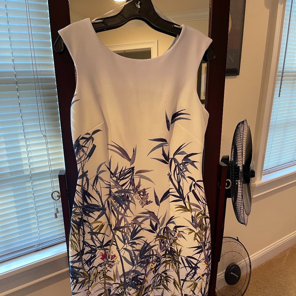 Gaby Skye flowered shift